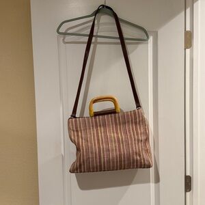 Fossil Handcrafted  Bag 14”L 11”H Wood Handles & Shoulder Strap Weave Multicolor